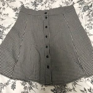 BRANDY MELVILLE SKIRT